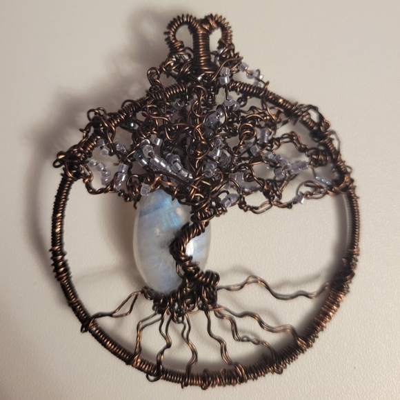 Meet your Posher, Tara - Picture 1 of 3